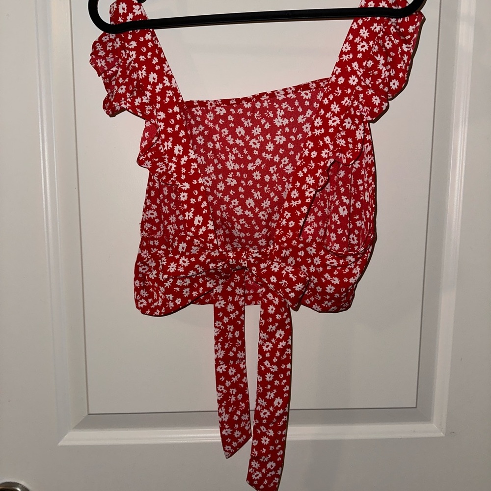 SHEIN Floral Crop Top Tie in the Back